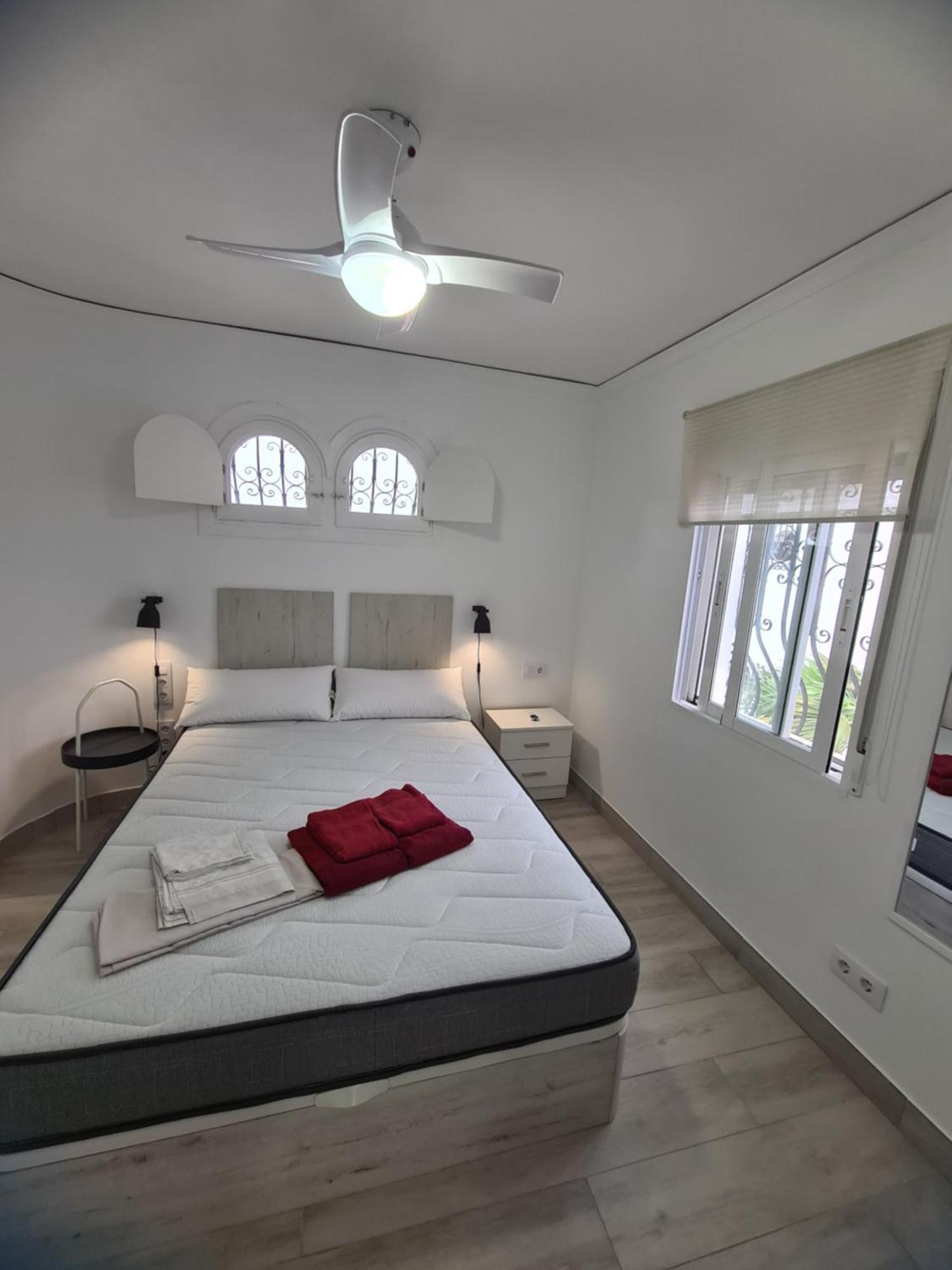 Bonito Apartamento En Дения Екстериор снимка